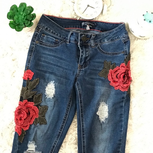 Boom Boom Jeans Denim - BoomBoom jeans with red flowers. Size 1